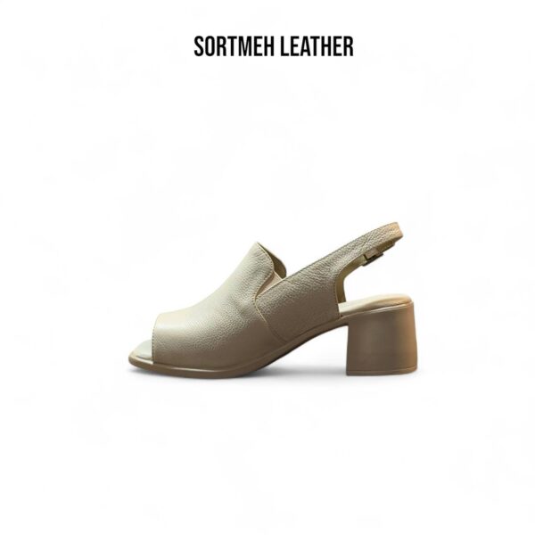 صندل زنانه پاشنه دار
